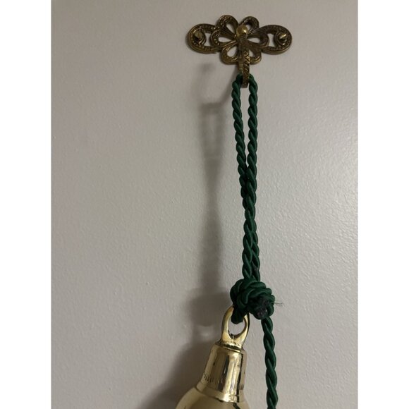 Vtg Graduated 4 Gold  Brass Bells Green Braided Rope Door Hanger Holiday - Picture 4 of 14
